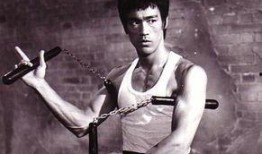 李小龙在线观看,领略武术宗师风采