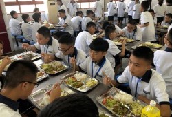 遂宁食堂爆料事件视频,视频揭露惊人内幕，食品安全引关注