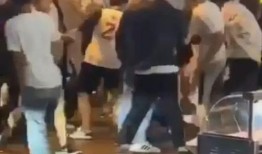 爆料打架事件视频播放下载,打架事件视频曝光，下载播放引发网友热议