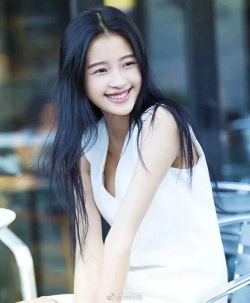 娱乐吃瓜酱应采儿,娱乐圈的“吃瓜酱”，揭秘明星幕后故事